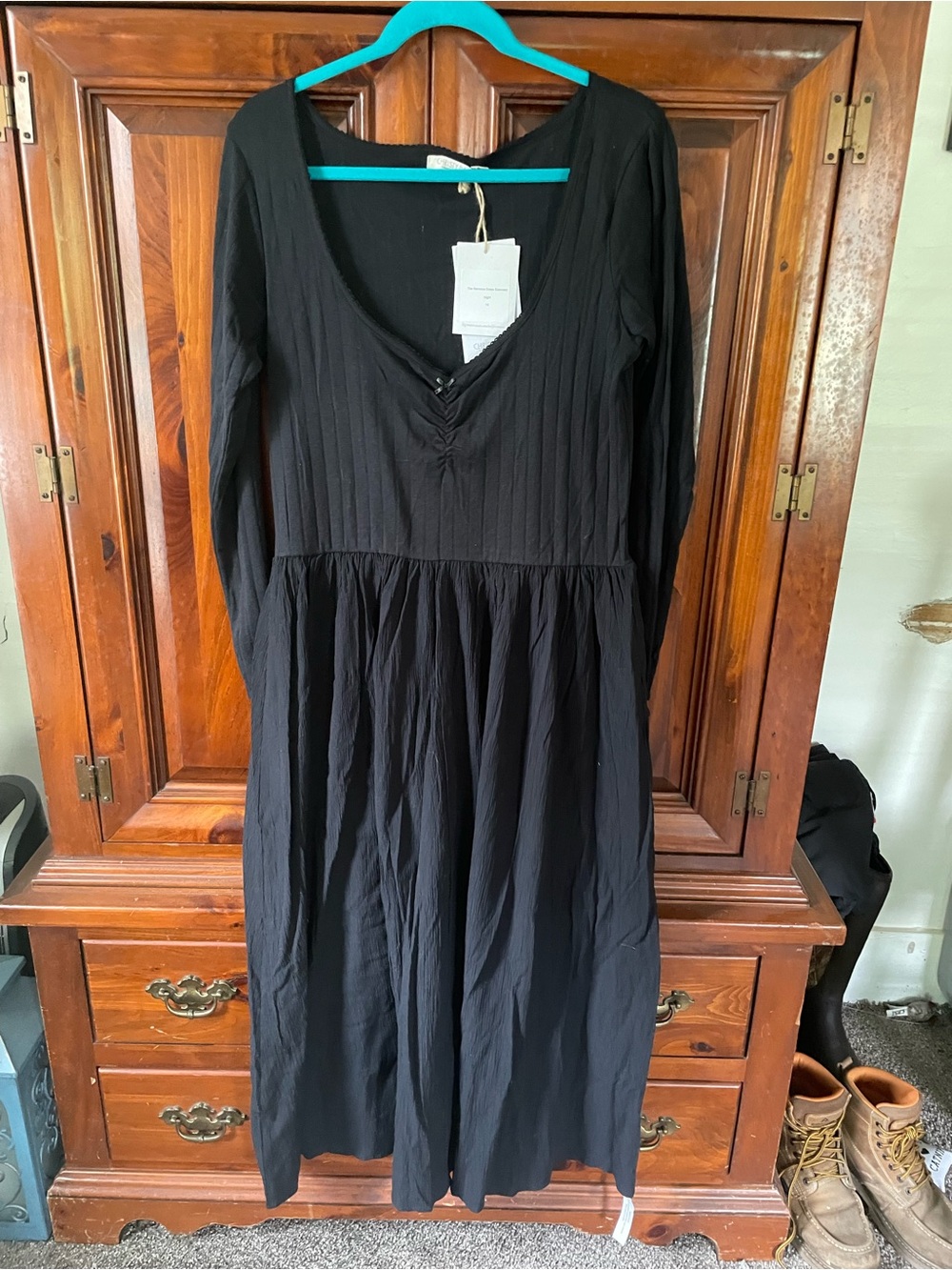 Christy Dawn Black Long Sleeve V-Neck Midi Dress